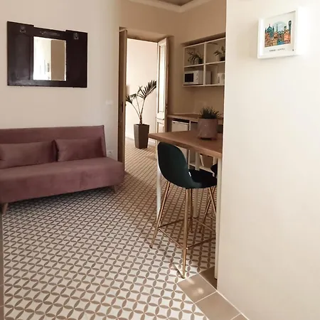 Apartamento Brindisina Turín